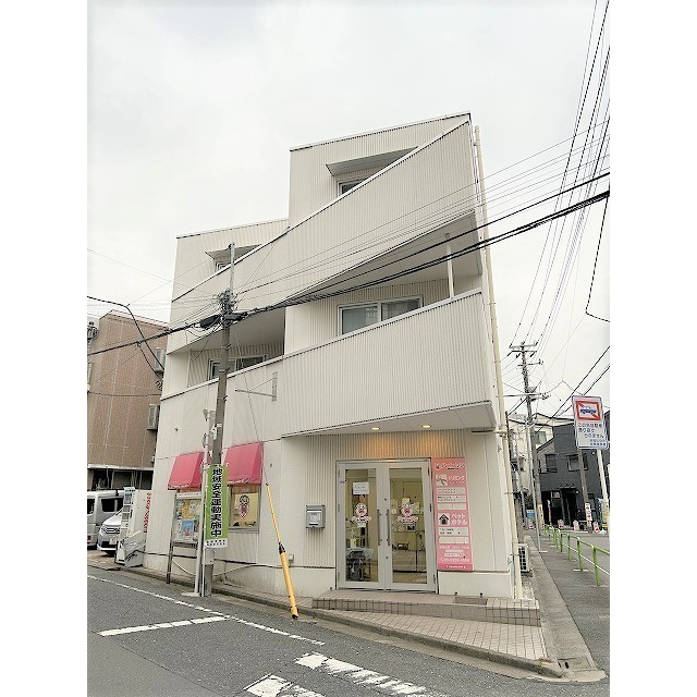 ﾚ･ｼｬﾝﾌﾞﾙ･ｳﾞｧﾚ･ｱﾈｯｸｽの外観画像