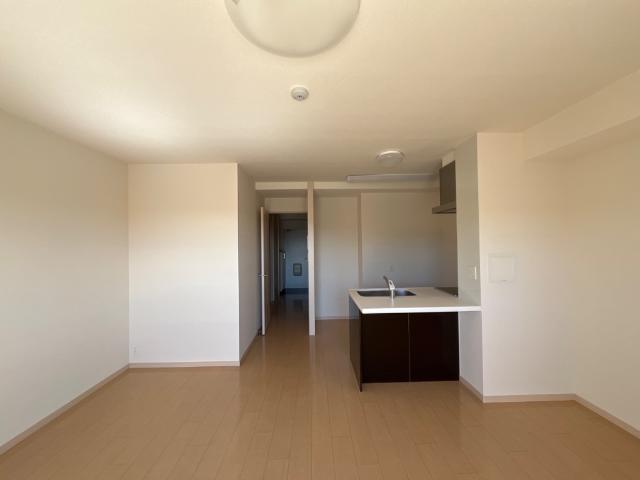 エテルナ・Ｓ　プエブロ405号室 リビング