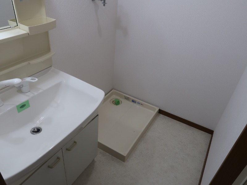 ヒルサイト洋光台1階 洗面