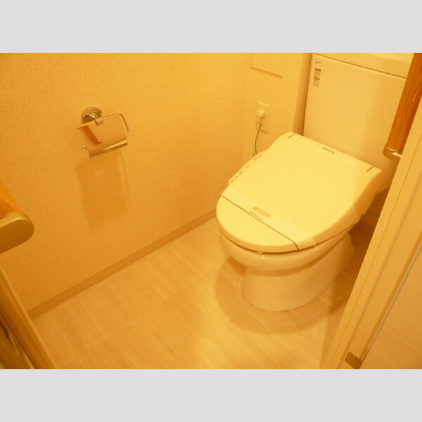 ハートビートベース横濱根岸101号室 トイレ(温水洗浄便座新設　2020.02)