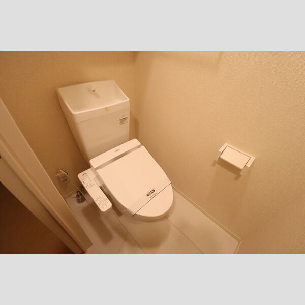 ルシェリア一番館・二番館Ⅰ-103号室 温水洗浄暖房便座