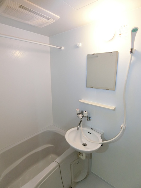 ガラ・ステージ田園調布4階 ゆったり過ごせるお風呂です