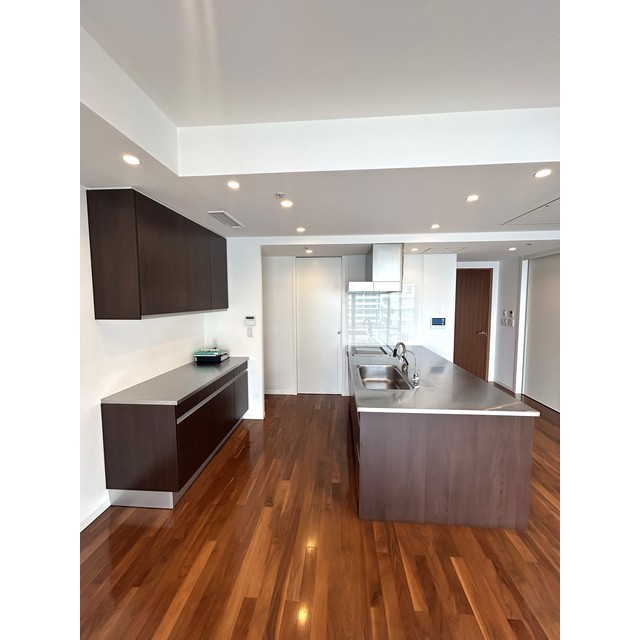 Ｍ．Ｍ．ＴＯＷＥＲＳ　ＦＯＲＥＳＩＳ‐ＬD208号室 同建物別部屋の参考画像