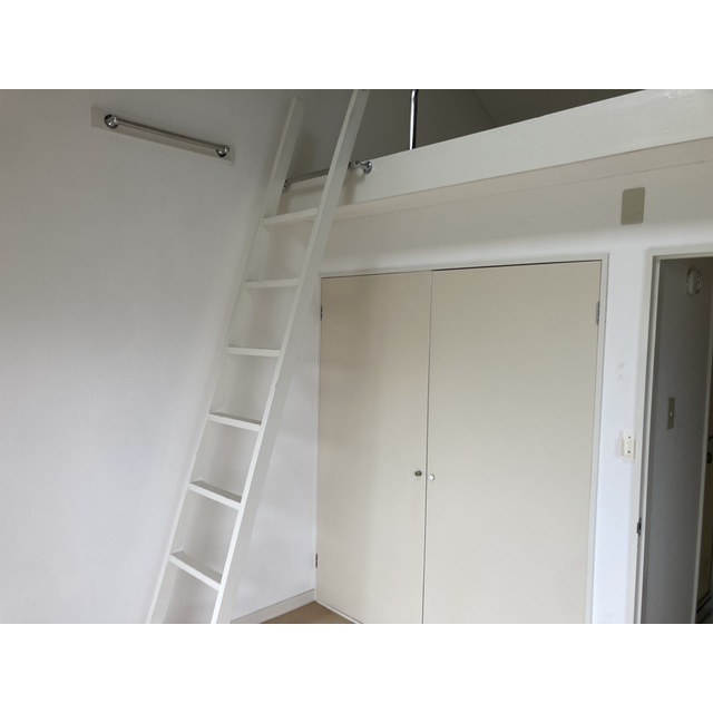 トレニア251号室 リビング