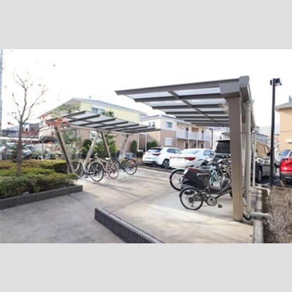 おおたかの森グラナリー405号室 駐輪場