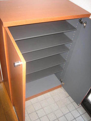 ハイム滝0202号室 下駄箱