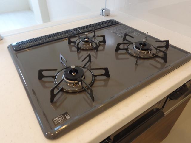 リヴェール（Ｌｉｖｅｒ）302号室 キッチン