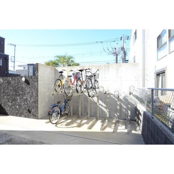 Lanai　House　393　Noah105号室 駐車場