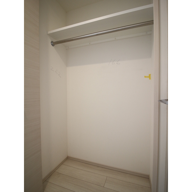 プレール・ドゥーク芝浦807号室 クローゼット
