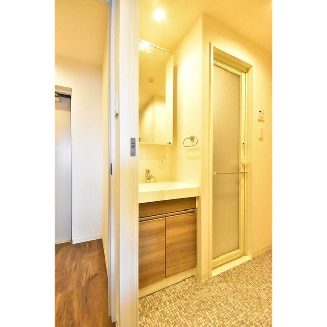 CRESCENT COURT0319号室 内観