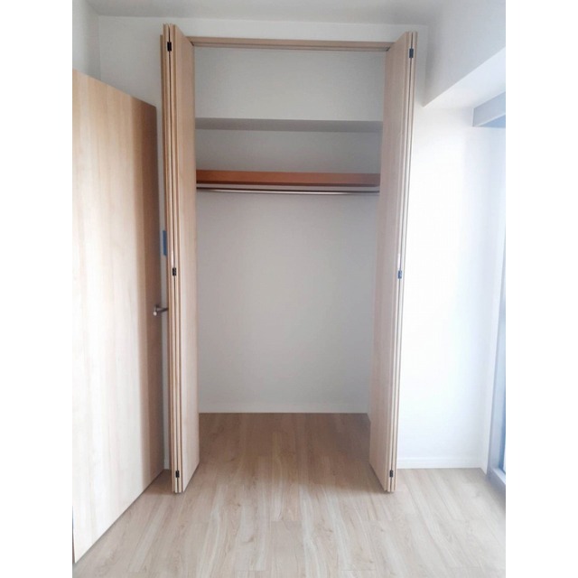 オーパスホームズ白山1103号室 内観