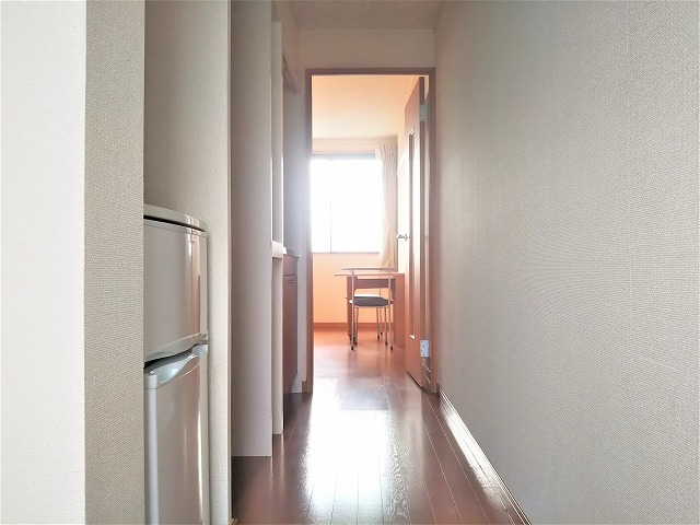 レオパレスル　ビラージュ218号室 寝室