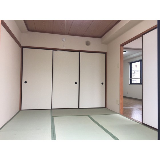 フォーレスト嶋崎0301号室 和室