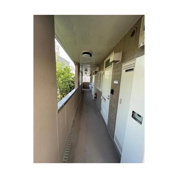 シティハイムオーク102号室 エントランス