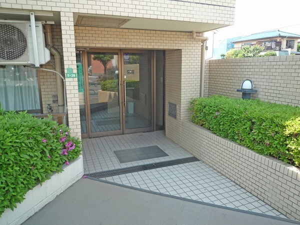 日神パレス上石神井311号室 エントランス