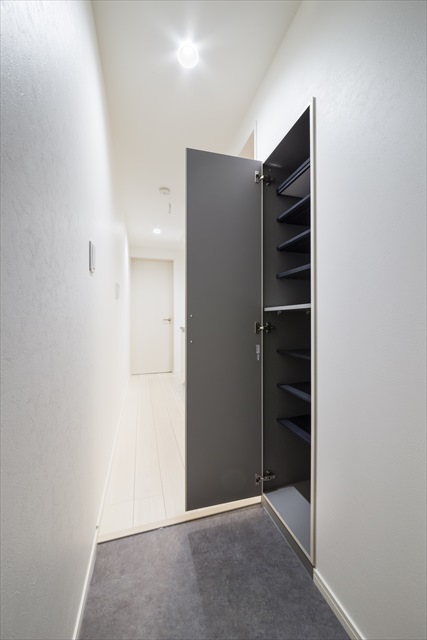 ｋｏ’ｏｌｉｎａ1階 玄関