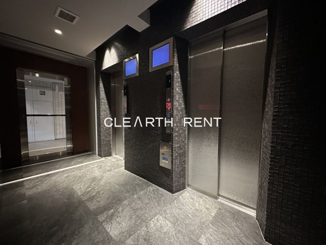 プラシア蒲田 ＴＨＥ ＧＲＡＮＤ ＲＥＳＩＤＥＮＣＥ3階 エレベーター内の様子が外から確認できて安心です
