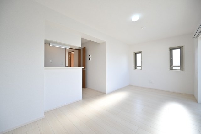 エルミ上落合4階 リビング