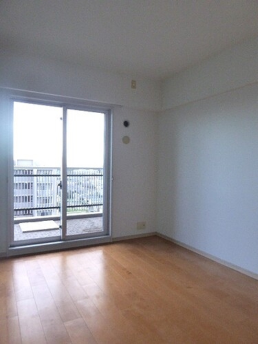 ザ・ガーデンプレミアム14階 洋室　約6.0畳　※前回募集時2024年10月の写真