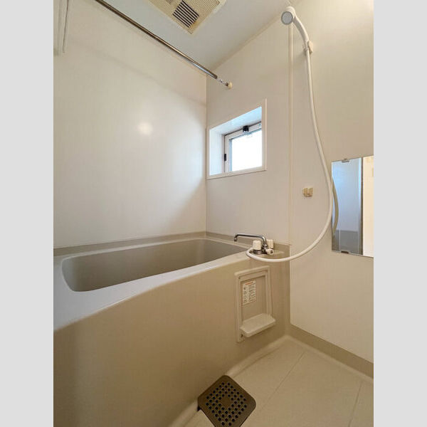 メゾン・アッシュ202号室 202号室浴室