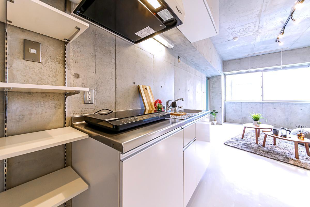 D terrace Tokyo IH2口コンロ、広めのカウンター※床はグレーとなります