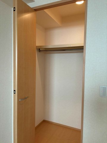 GENOVIA原木中山0115号室 収納