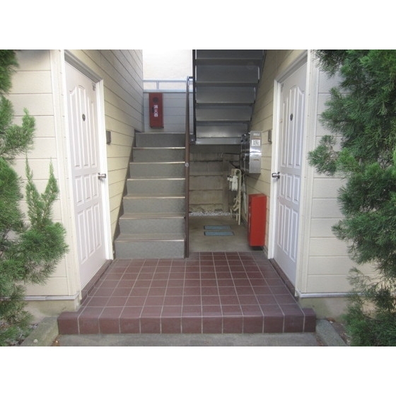 ヴルグ本町2階 外観