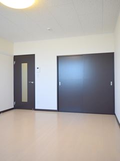 レオネクストしうん207号室 寝室