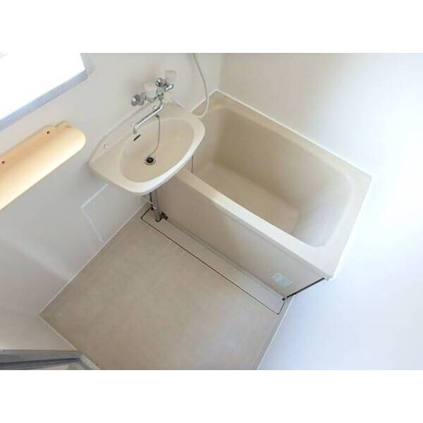 ロイヤルエモンド松戸 お風呂