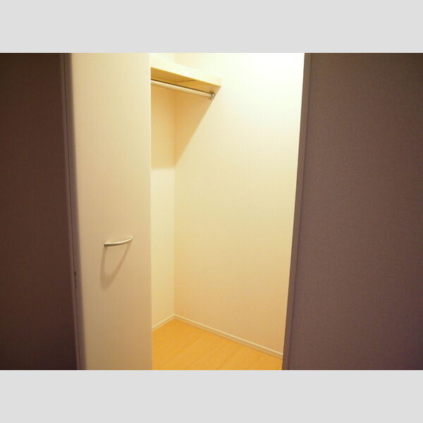 未来樹(ゆめのき)　参号棟参101号室 同建物別部屋の参考画像