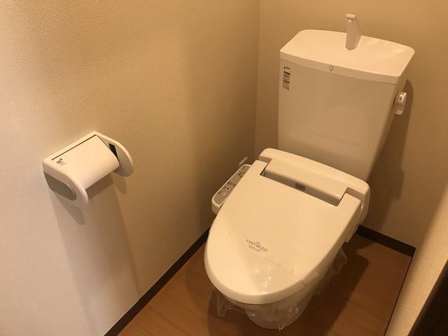 ドゥ・メゾン トイレ