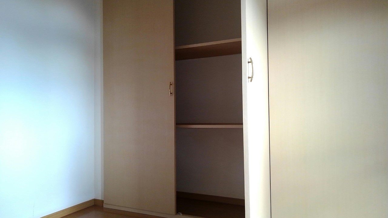 レオパレスフローラＣ 内観