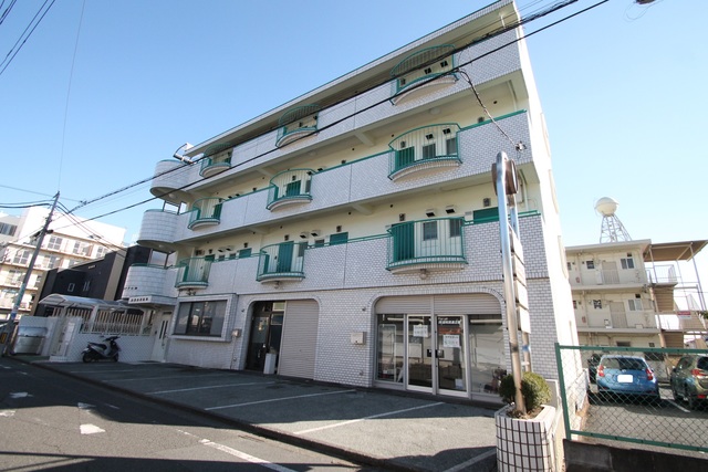 パールハイツ立川 外観！