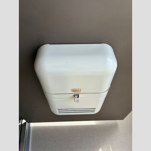 ハイムカメリア310号室 玄関ポスト