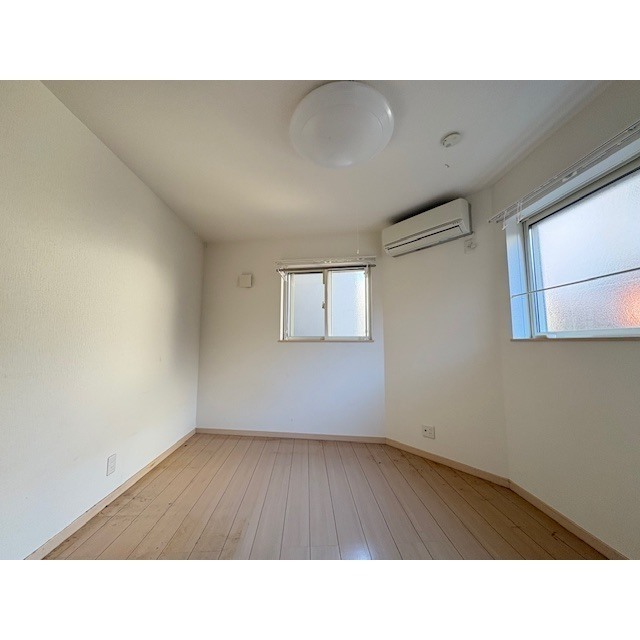 プロスペリタ 内観