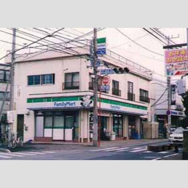 ルミエール津田沼 コンビニエンスストア「ファミリーマート」(約200m)