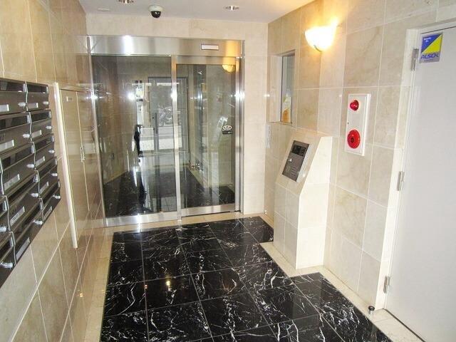 アデッソ旗の台7階 エントランス