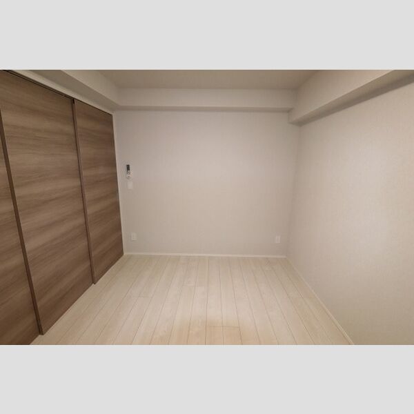 サンジョイアゼロ305号室 洋室6.1帖