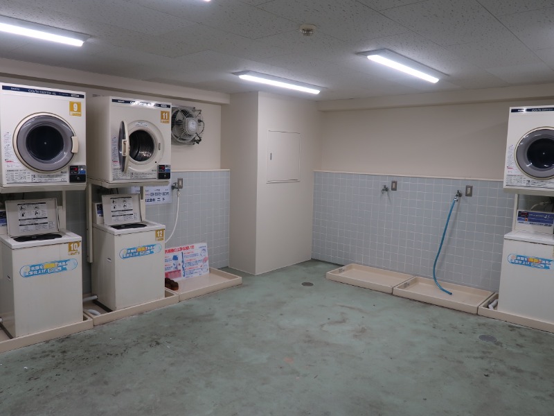 リエス西船橋3階 ランドリー