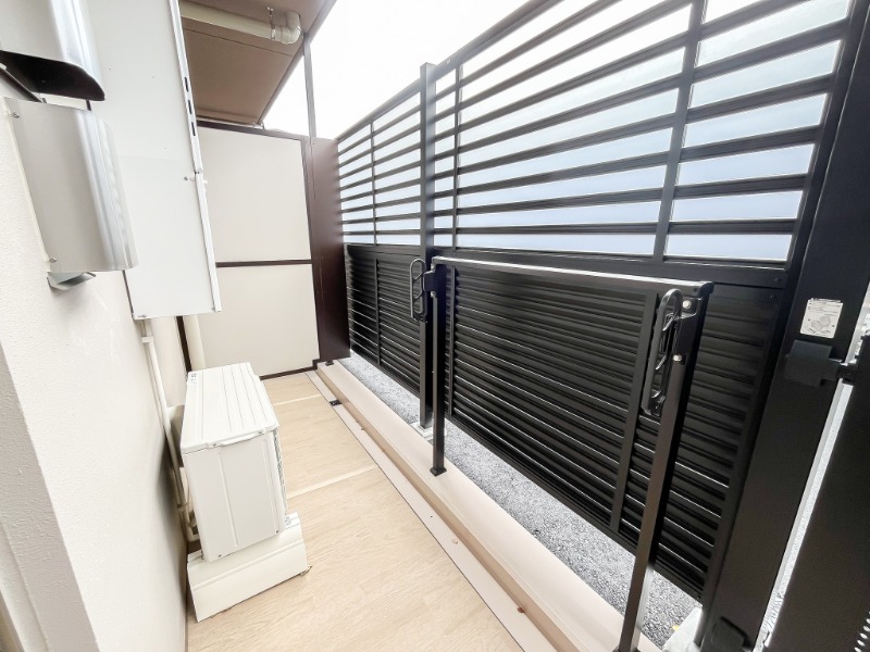 ドゥーエ王子神谷1階 バルコニー