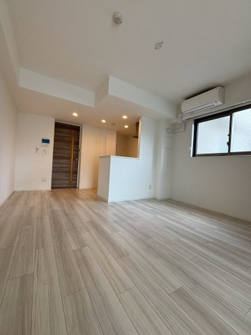 ミリアレジデンス根岸柳通り404号室 ※参考写真 