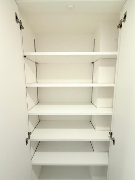 ＡＬＥＲＯ新中野ＩＩ リビング