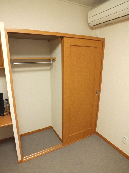 レオパレスシュマン 内観