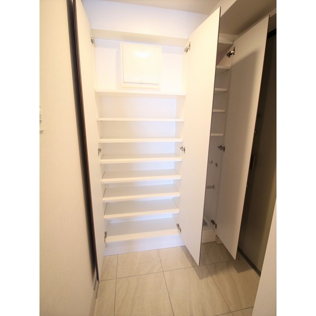 プレール・ドゥーク東向島 内観