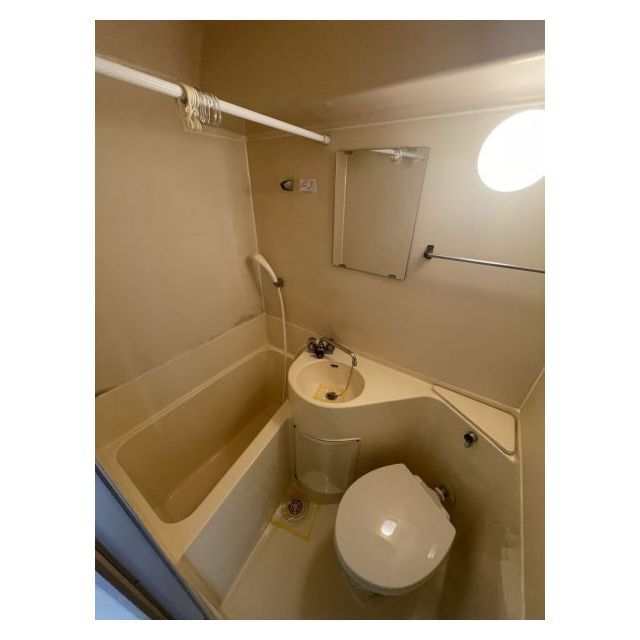 リーマ西台クレスト 内観