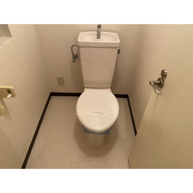 石井KOシティ401号室 内観