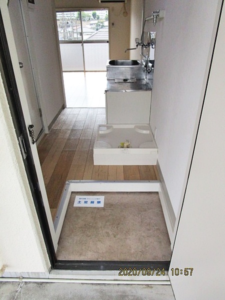 パークハイツ中島Ⅱ302号室 玄関