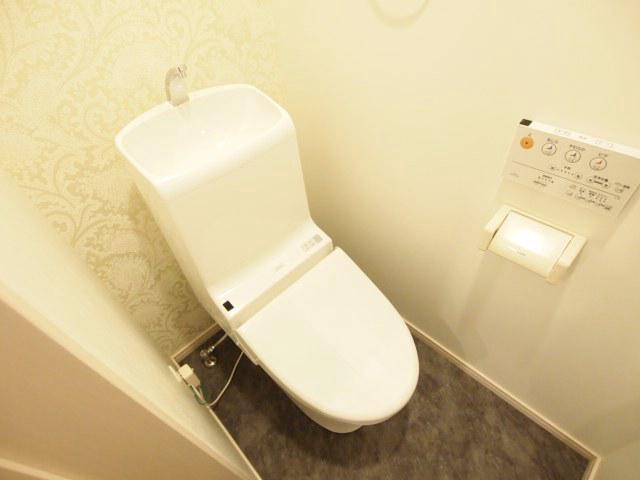 ＬＵＴＥＬＬＡ1階 温水洗浄トイレ