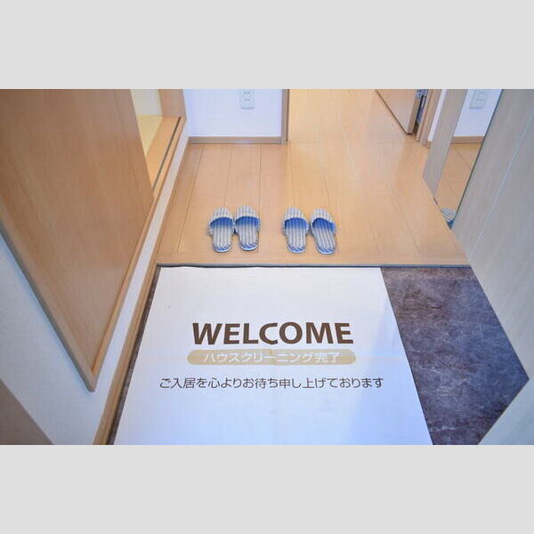 クレシア202号室 玄関