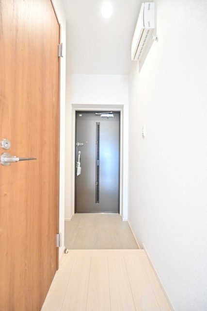 エルミ上落合4階 玄関